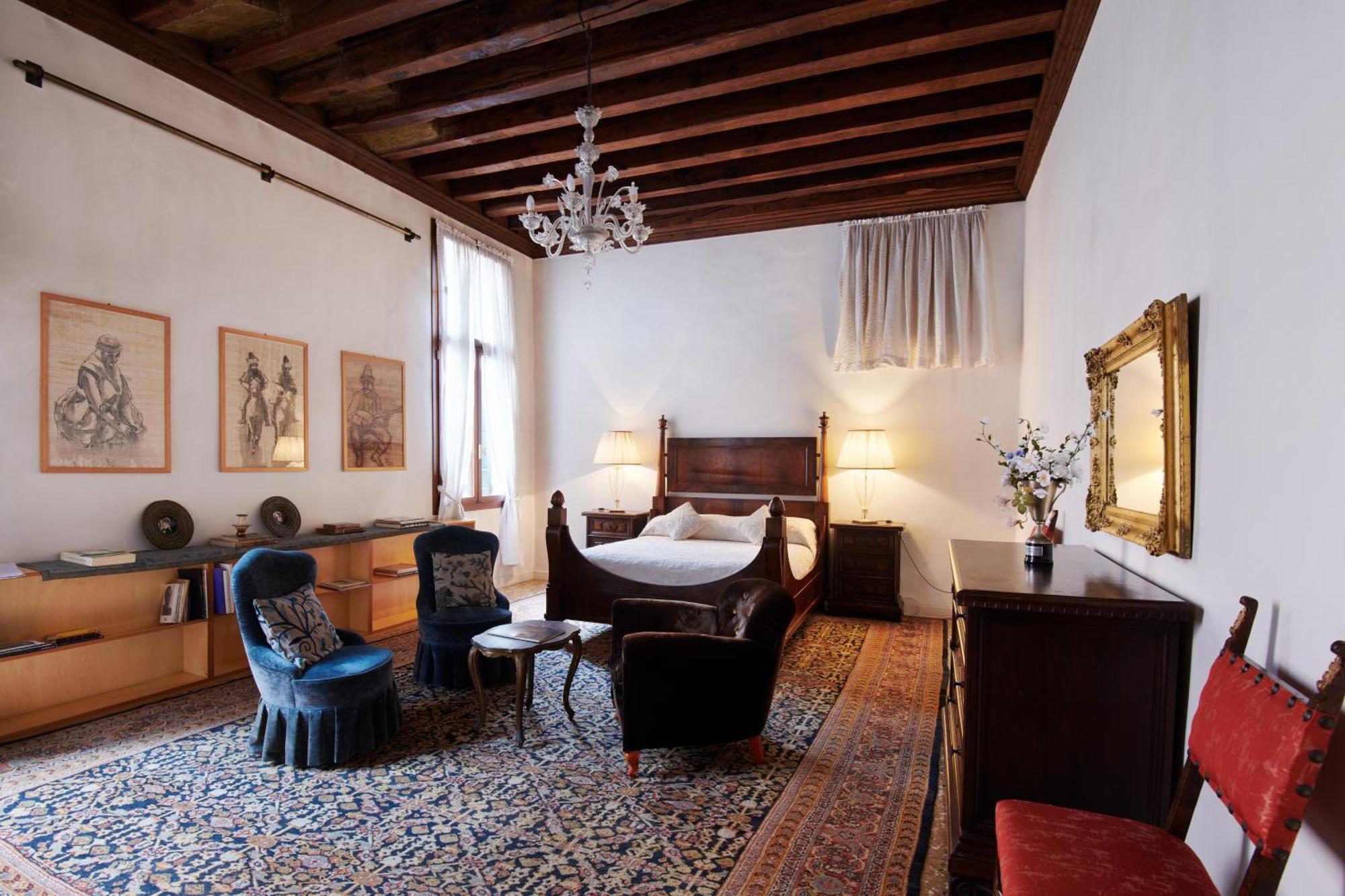 Апарт отель Palazzo Contarini Della Porta Di Ferro Венеция Экстерьер фото