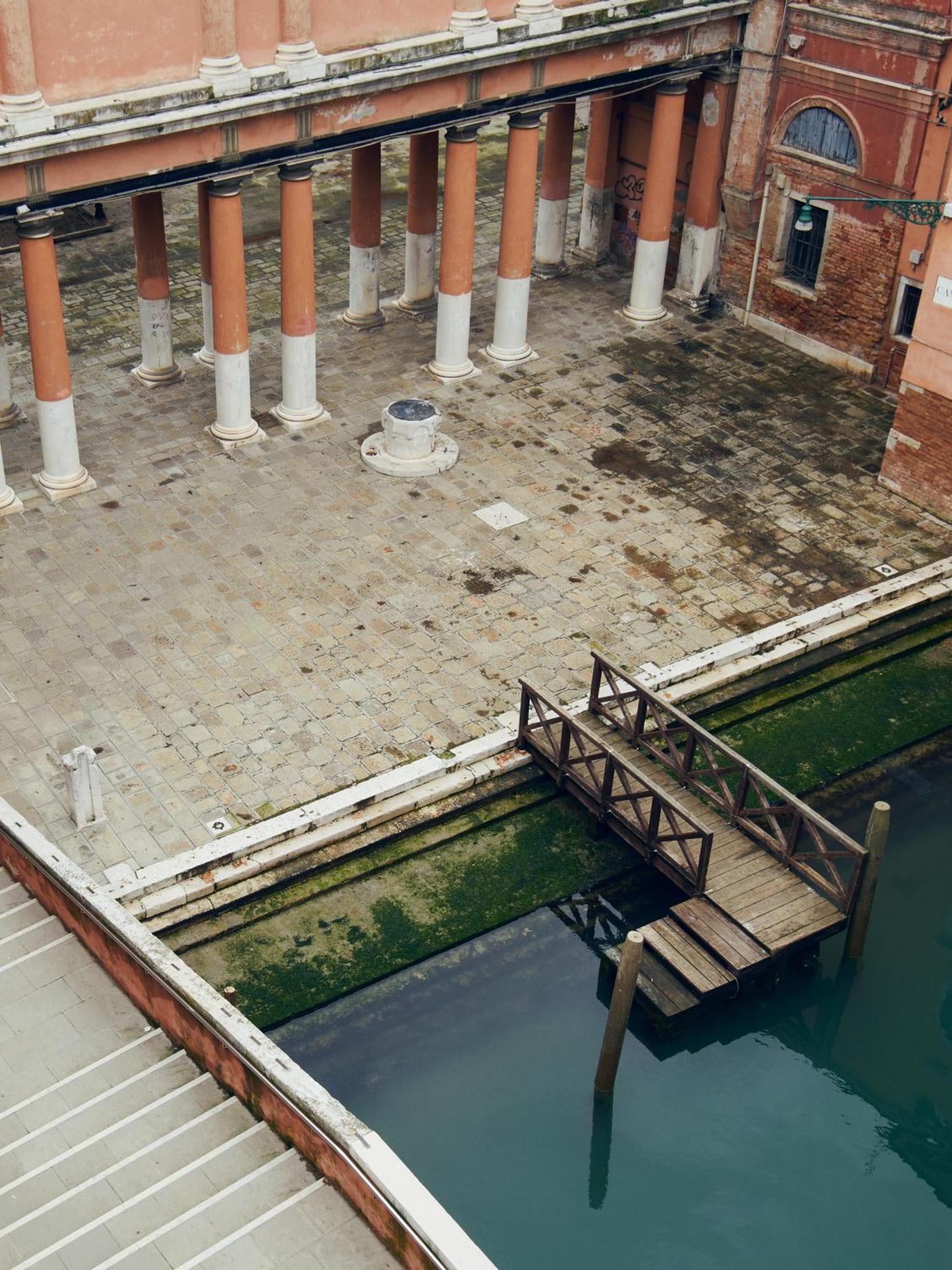 Апарт отель Palazzo Contarini Della Porta Di Ferro Венеция Экстерьер фото